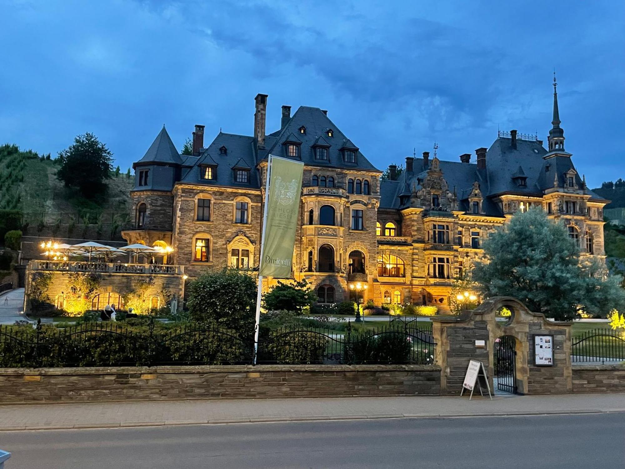 Moderne Ferienwohnung Zur Schlosshoehe Lieser Dış mekan fotoğraf